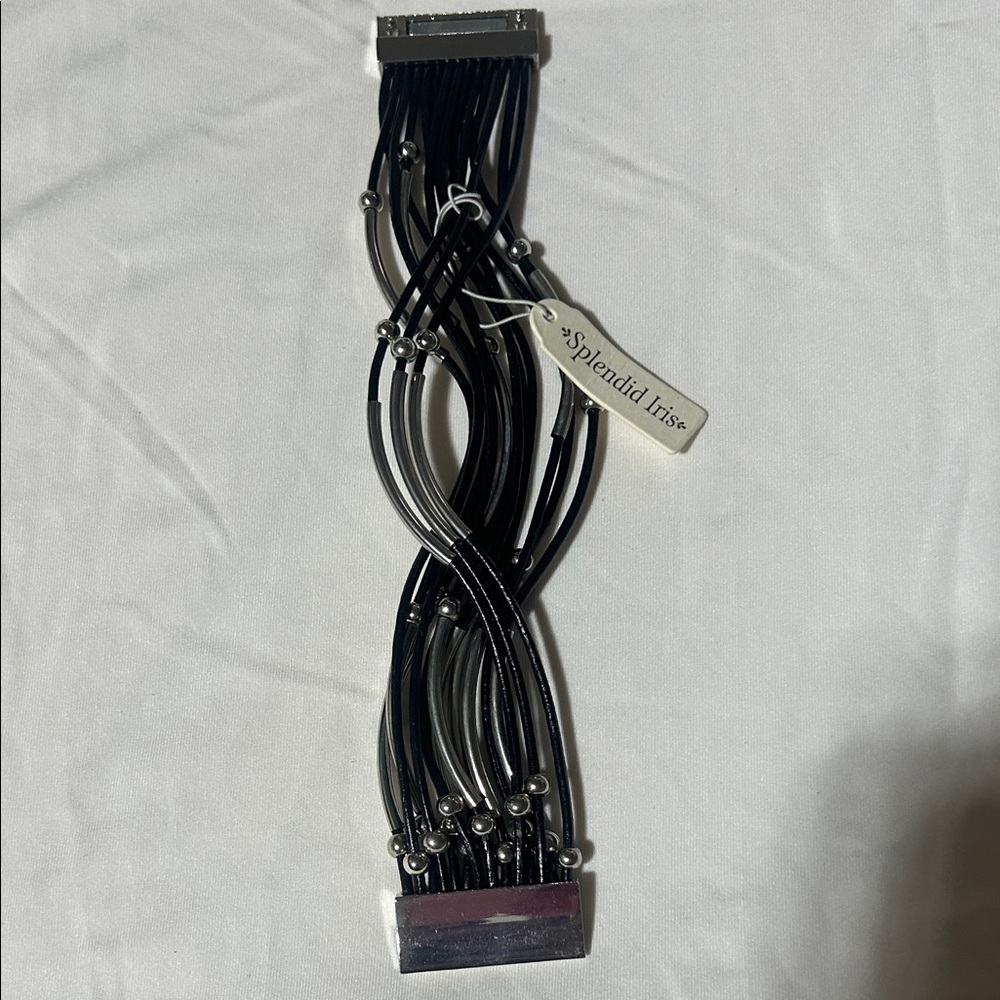Splendid Black and Silver Bracelet